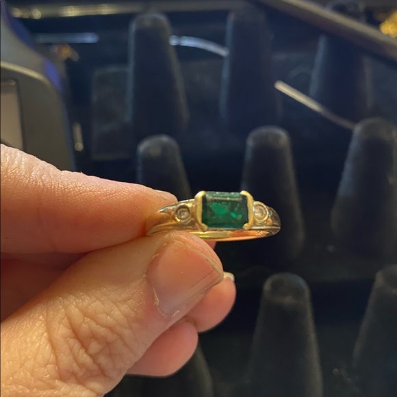 Jewelry - 14k YG Emerald Cut Emerald & Two Round Genuine Diamonds Size 9.5